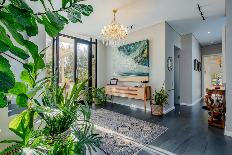 4 Bedroom Property for Sale in Winelands Western Cape